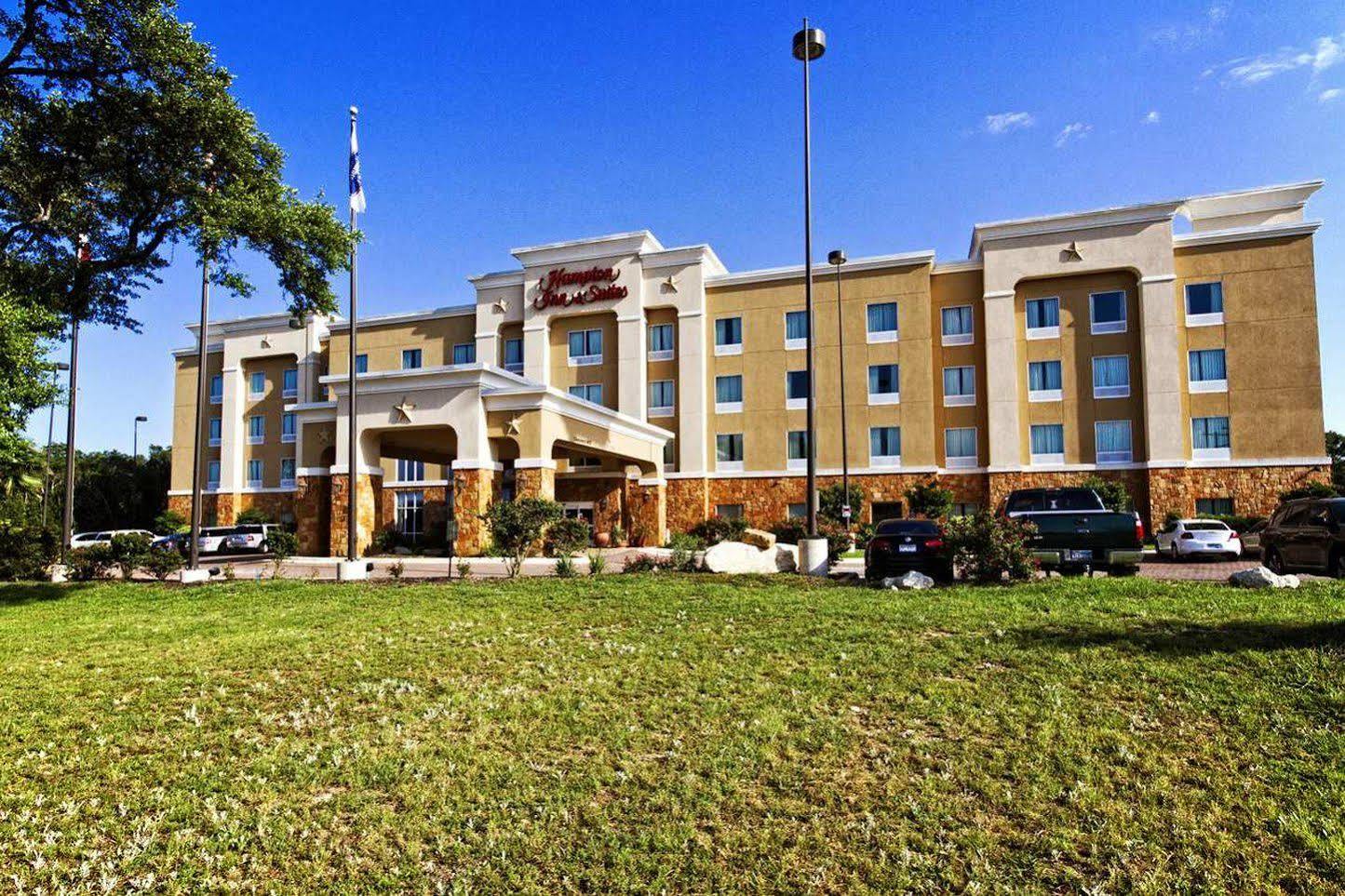 Hampton Inn & Suites Boerne Exteriér fotografie